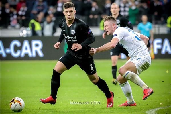 بايرن ميونخ يجهز صفعة قوية لبرشلونة