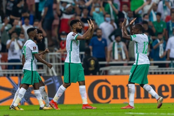 السعودية تهزم الصين وتعادل مثير بين الإمارات والعراق ولبنان تتغلب على سوريا