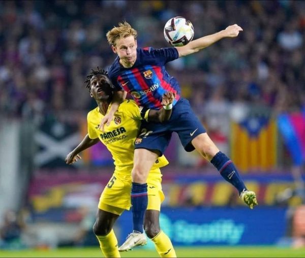 الدوري الإسباني.. برشلونة يصالح جماهيره بفوز مهم على فياريال